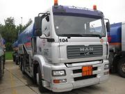 Tankwagen met aanhanger
